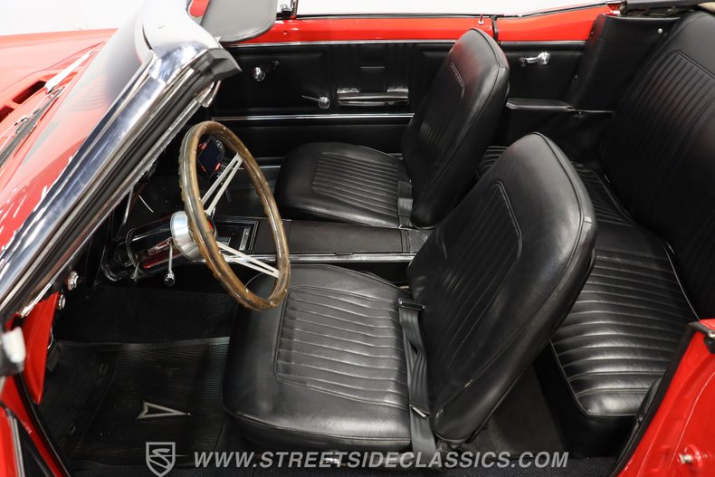 Pontiac-Firebird-1967-Red-Black-38