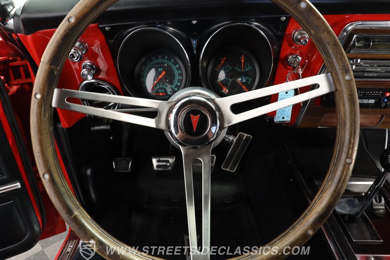 Pontiac-Firebird-1967-Red-Black-39