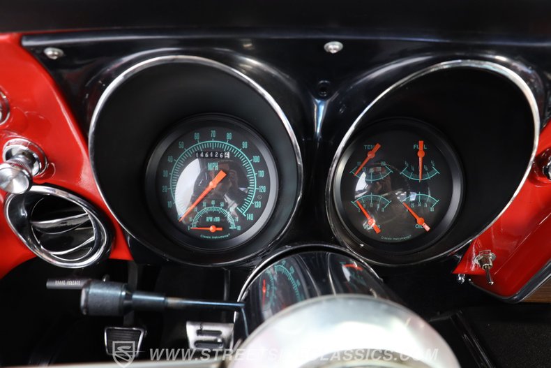 Pontiac-Firebird-1967-Red-Black-40