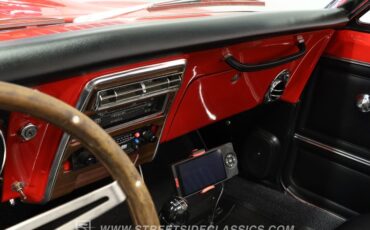 Pontiac-Firebird-1967-Red-Black-44