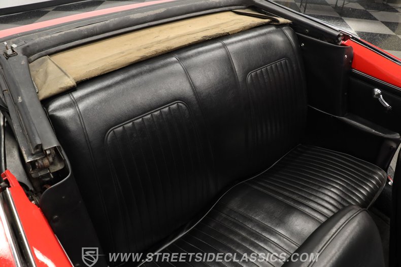 Pontiac-Firebird-1967-Red-Black-47