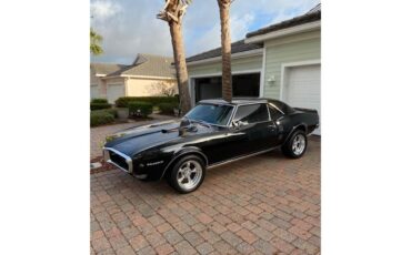 Pontiac-Firebird-1968-Black-BlackWhite