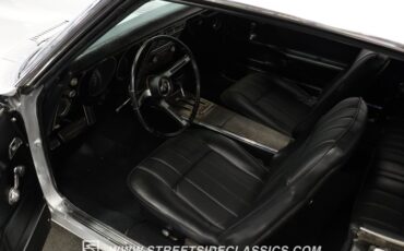 Pontiac-Firebird-1968-Silver-Black-2