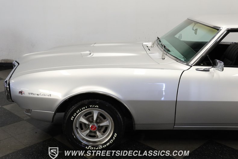 Pontiac-Firebird-1968-Silver-Black-20