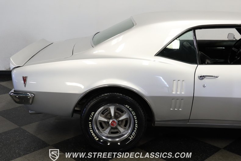 Pontiac-Firebird-1968-Silver-Black-24