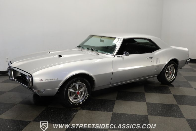 Pontiac-Firebird-1968-Silver-Black-3