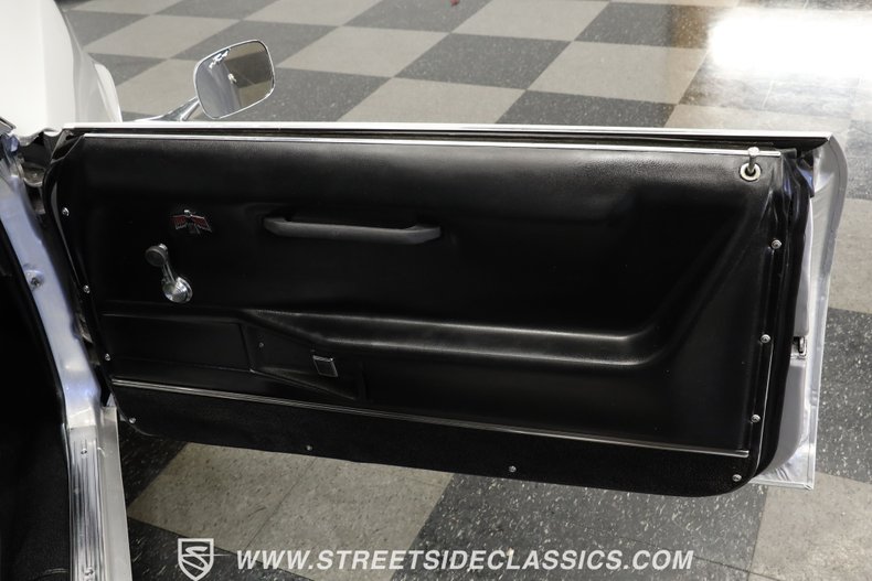 Pontiac-Firebird-1968-Silver-Black-46