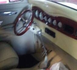 Pontiac-Firebird-1968-White-Red-Deluxe-25