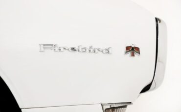 Pontiac-Firebird-1968-White-Red-Deluxe-27