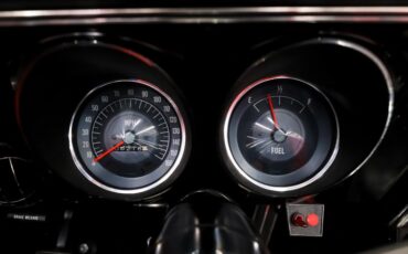 Pontiac-Firebird-1968-White-Red-Deluxe-44