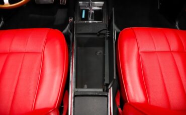 Pontiac-Firebird-1968-White-Red-Deluxe-46