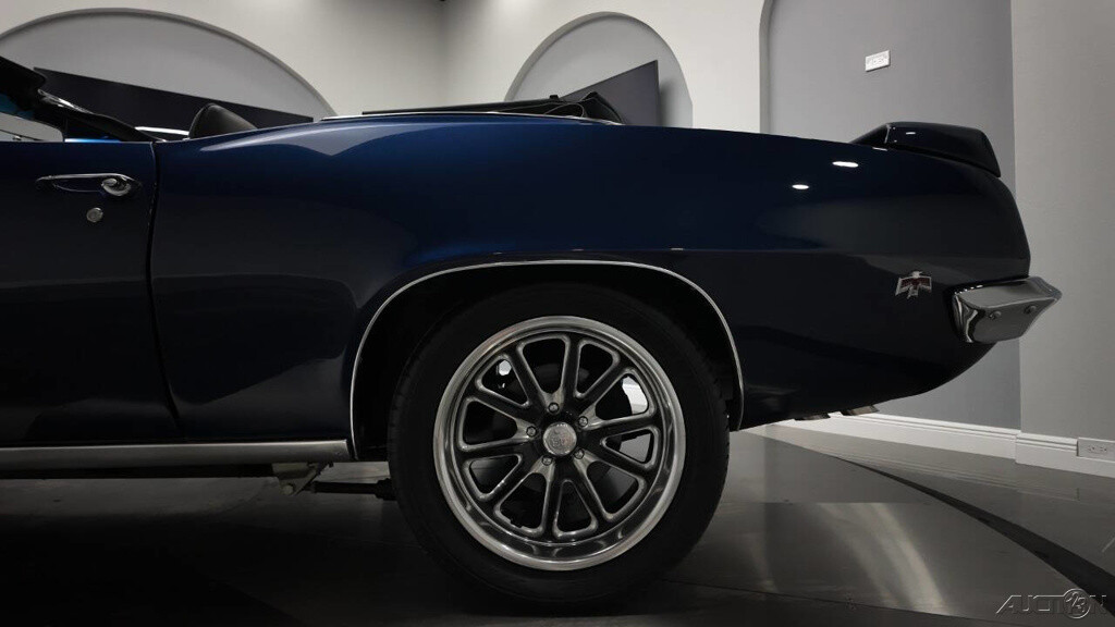 Pontiac-Firebird-1969-23