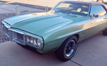 Pontiac-Firebird-1969-Limelight-Green-Green-15