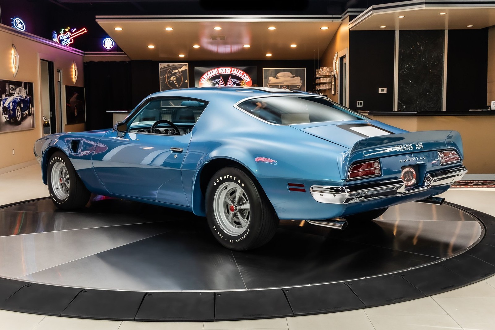 Pontiac-Firebird-1970-Coupe-15