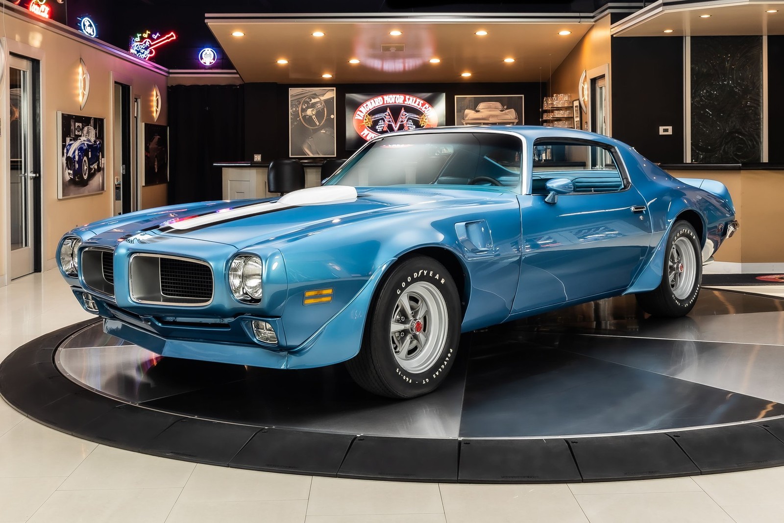 Pontiac-Firebird-1970-Coupe