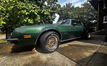 Pontiac-Firebird-1975-Coupe-4