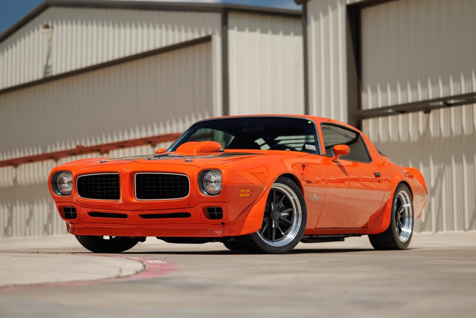 Pontiac Firebird 1976 2D Coupe
