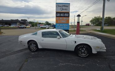 Pontiac-Firebird-1976-Coupe-1