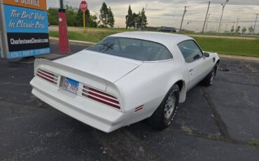 Pontiac-Firebird-1976-Coupe-10