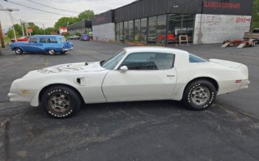 Pontiac-Firebird-1976-Coupe-7