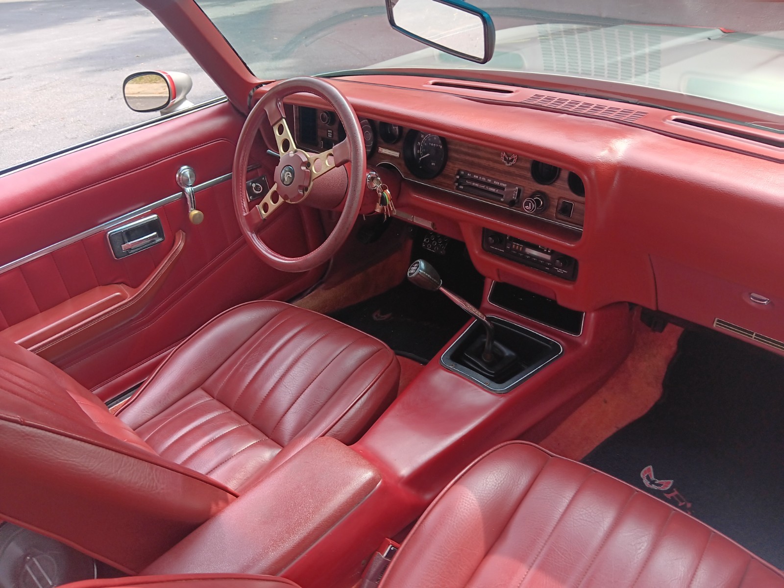 Pontiac-Firebird-1978-Coupe-10