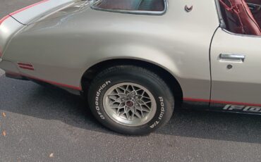 Pontiac-Firebird-1978-Coupe-13