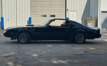 Pontiac-Firebird-1979-Black-Camel-Tan