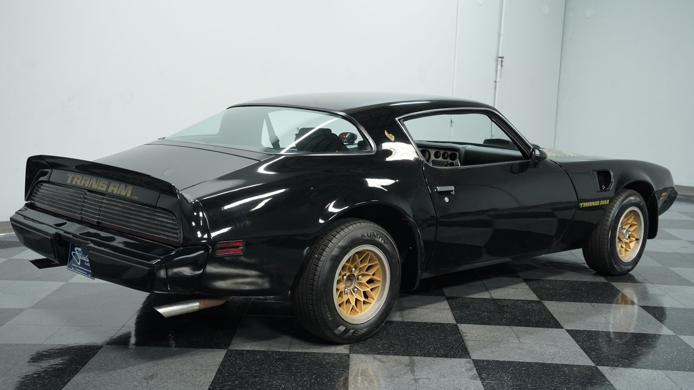 Pontiac-Firebird-1979-Coupe-11