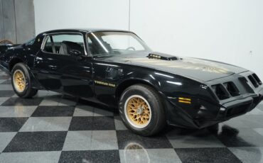 Pontiac-Firebird-1979-Coupe-13