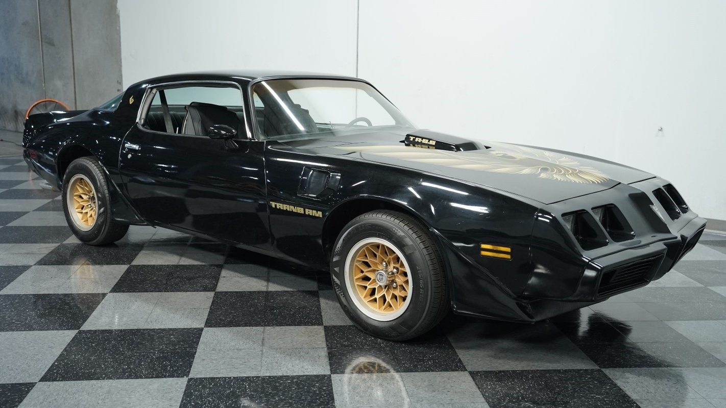 Pontiac-Firebird-1979-Coupe-13