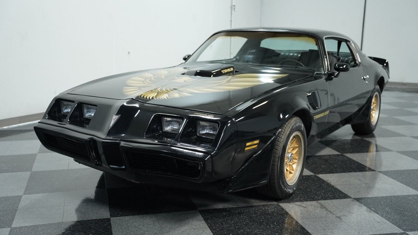 Pontiac-Firebird-1979-Coupe-16