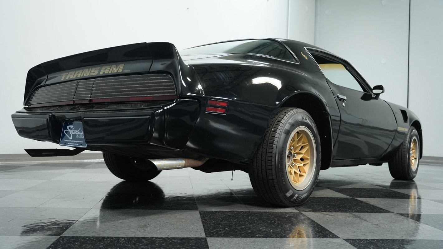 Pontiac-Firebird-1979-Coupe-24