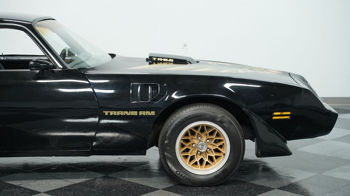 Pontiac-Firebird-1979-Coupe-27