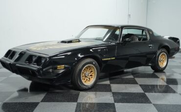 Pontiac-Firebird-1979-Coupe-6
