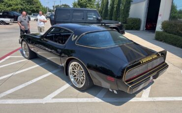 Pontiac-Firebird-1979-Coupe-6
