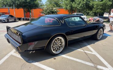 Pontiac-Firebird-1979-Coupe-7