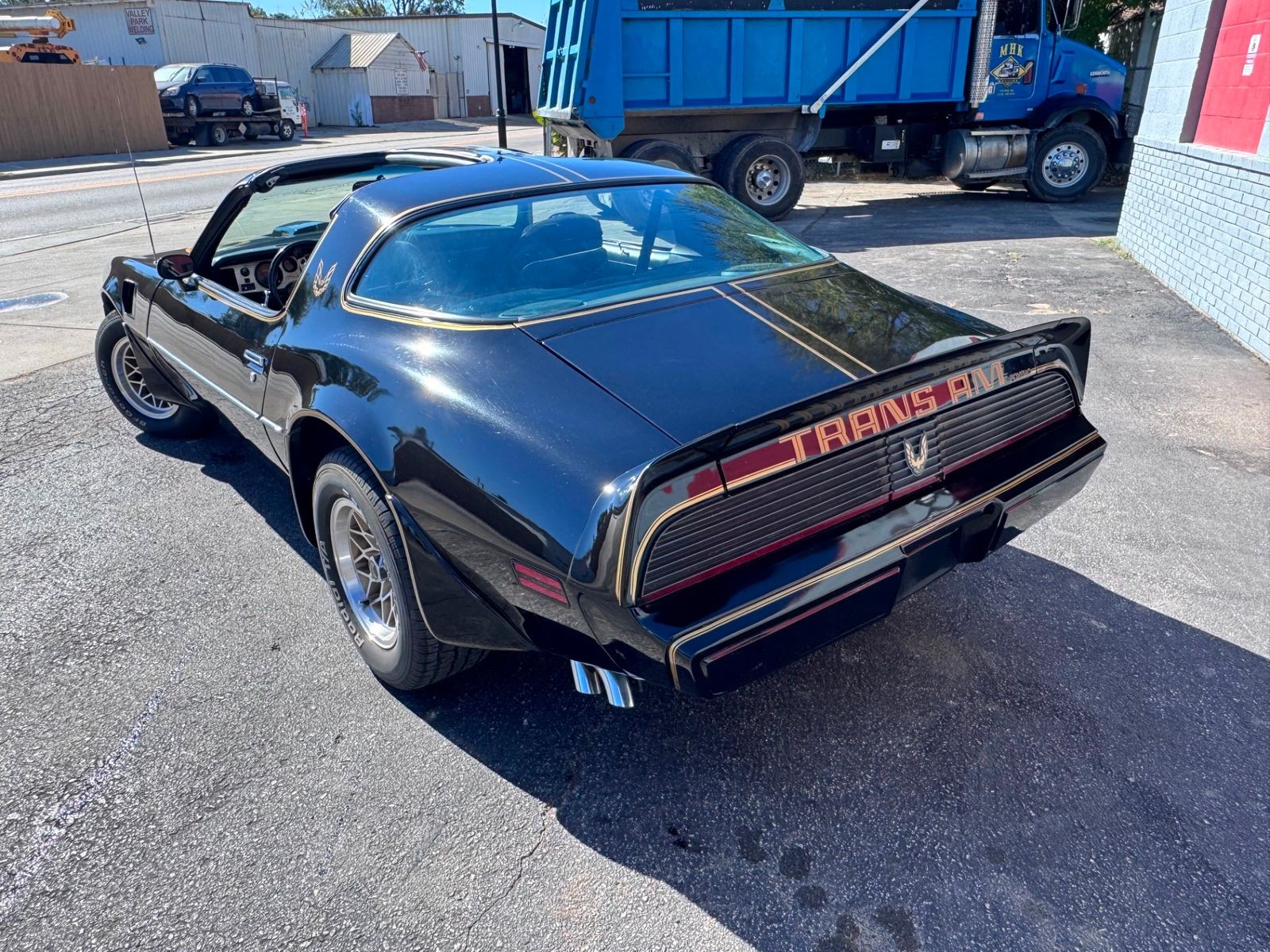 Pontiac-Firebird-1981-Coupe-3