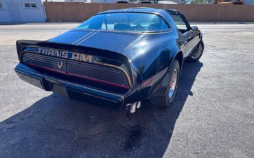 Pontiac-Firebird-1981-Coupe-7