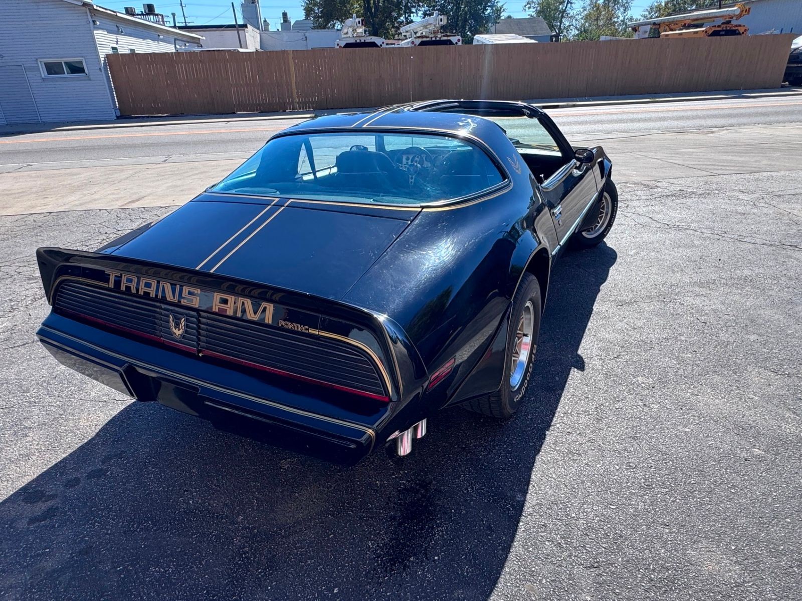 Pontiac-Firebird-1981-Coupe-8