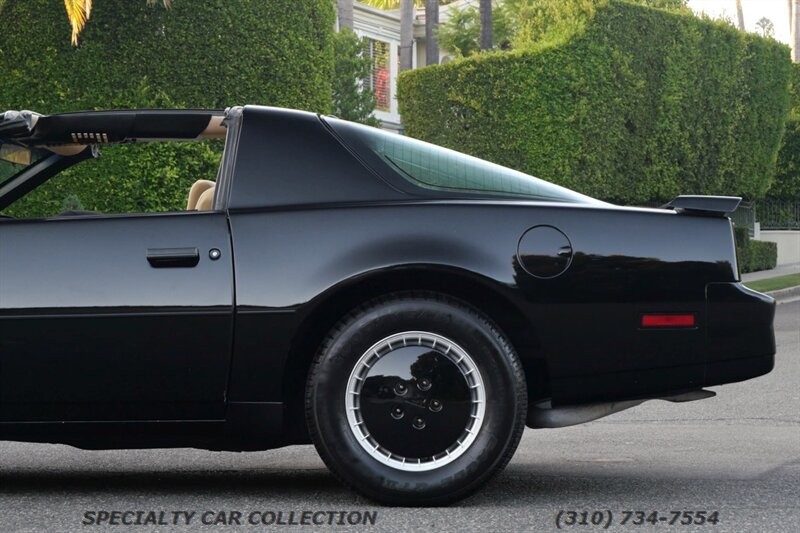 Pontiac-Firebird-1982-13