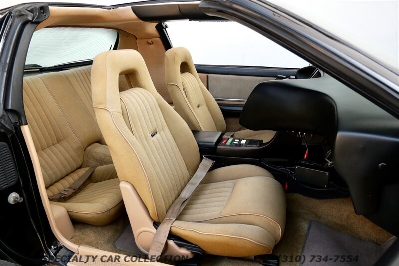 Pontiac-Firebird-1982-22