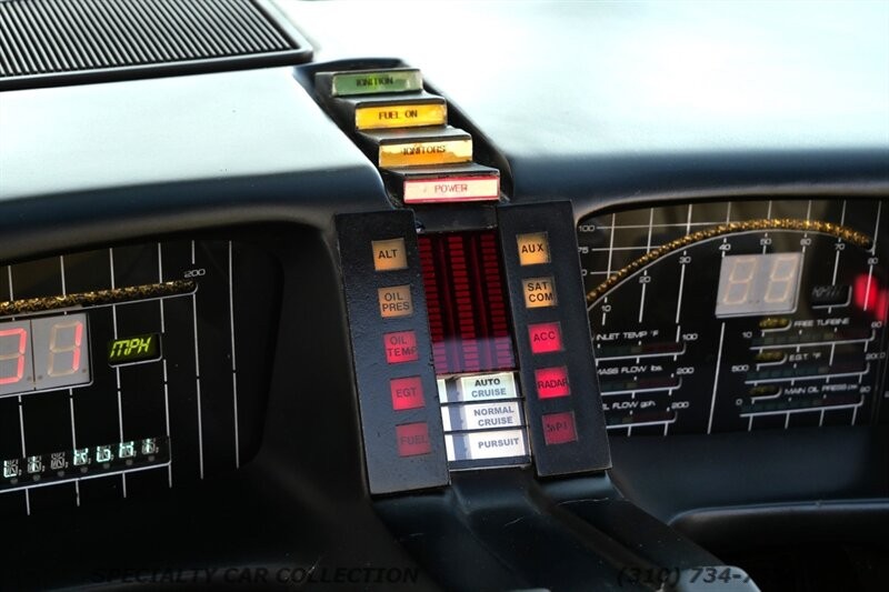 Pontiac-Firebird-1982-27