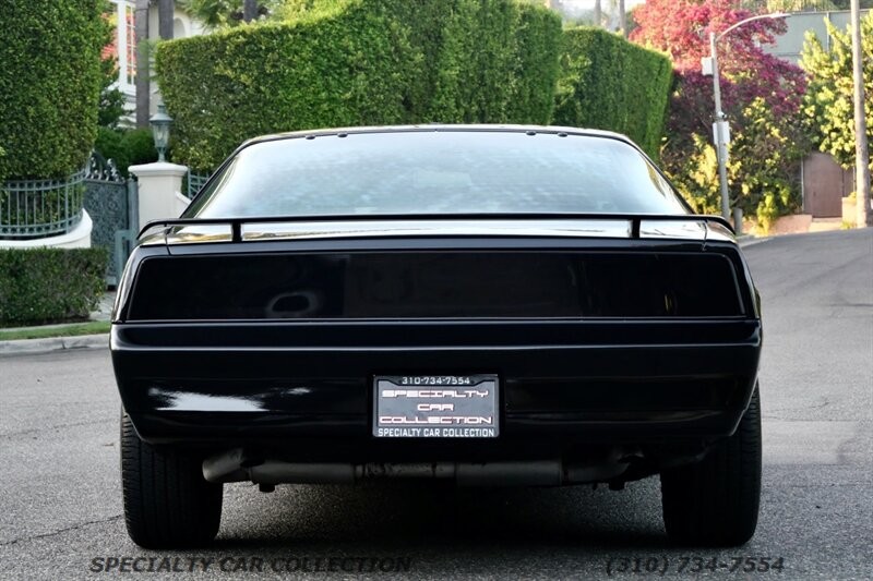 Pontiac-Firebird-1982-8