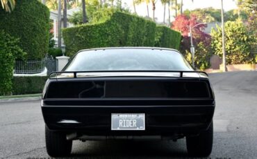 Pontiac-Firebird-1982-9