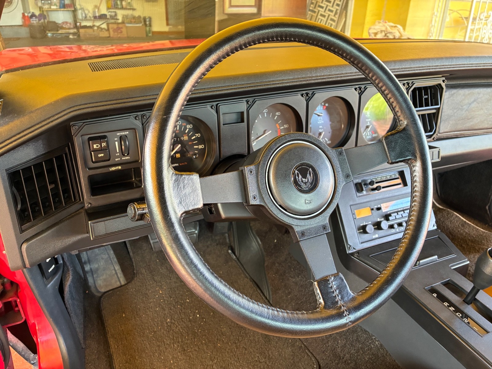 Pontiac-Firebird-1982-Coupe-13