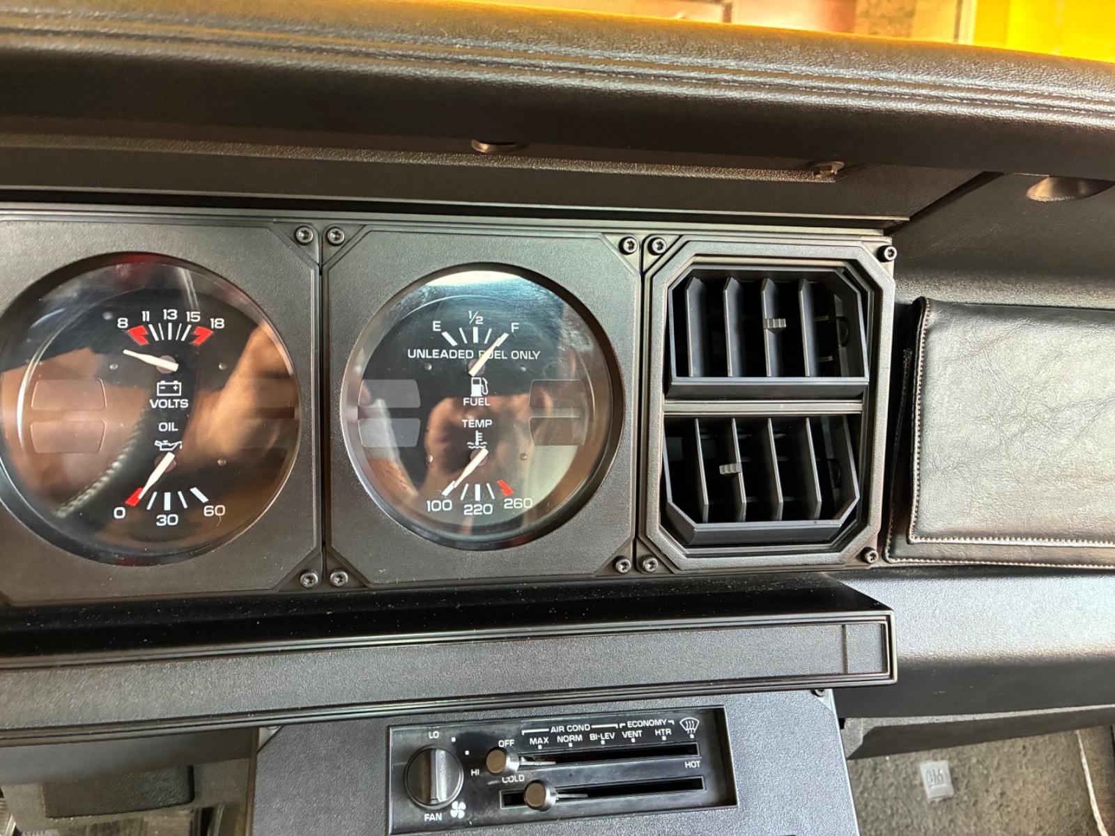 Pontiac-Firebird-1982-Coupe-22