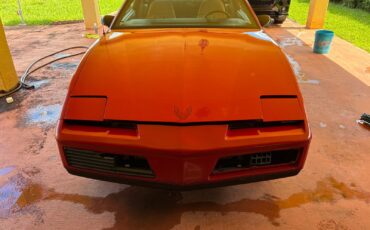 Pontiac-Firebird-1982-Coupe-25