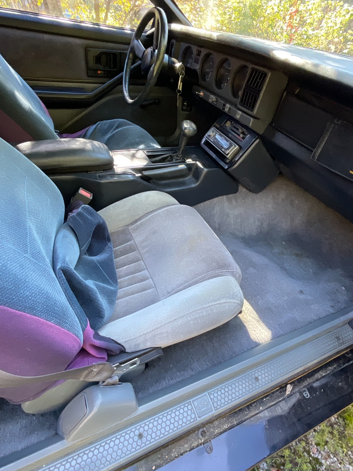 Pontiac-Firebird-1986-11