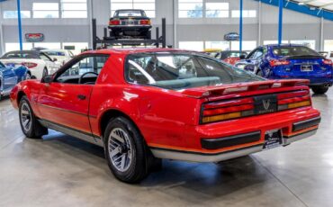 Pontiac-Firebird-1988-Other-4