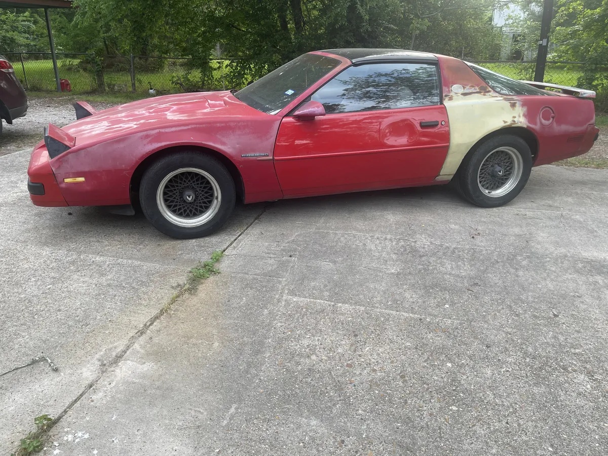 Pontiac-Firebird-1988-Red-Black-1